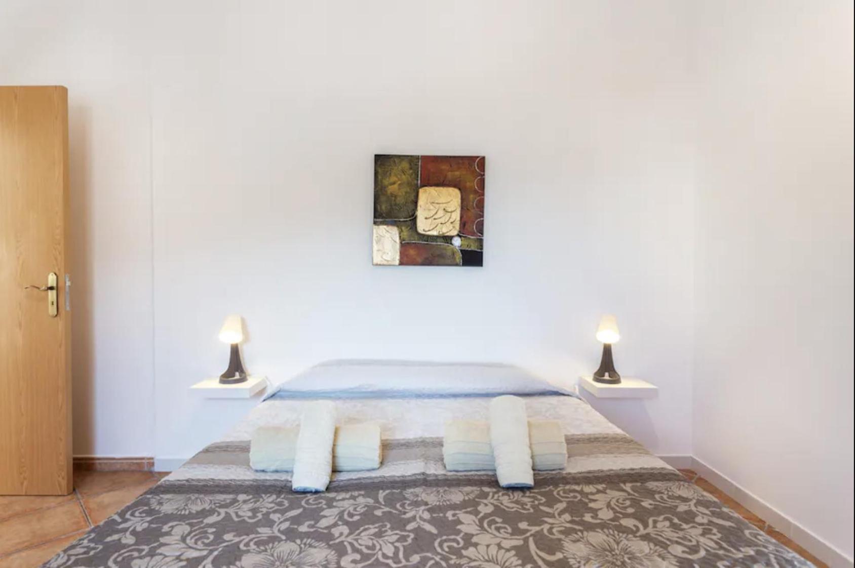 Blife Moustachya Private Rooms District de District de Faro Extérieur photo
